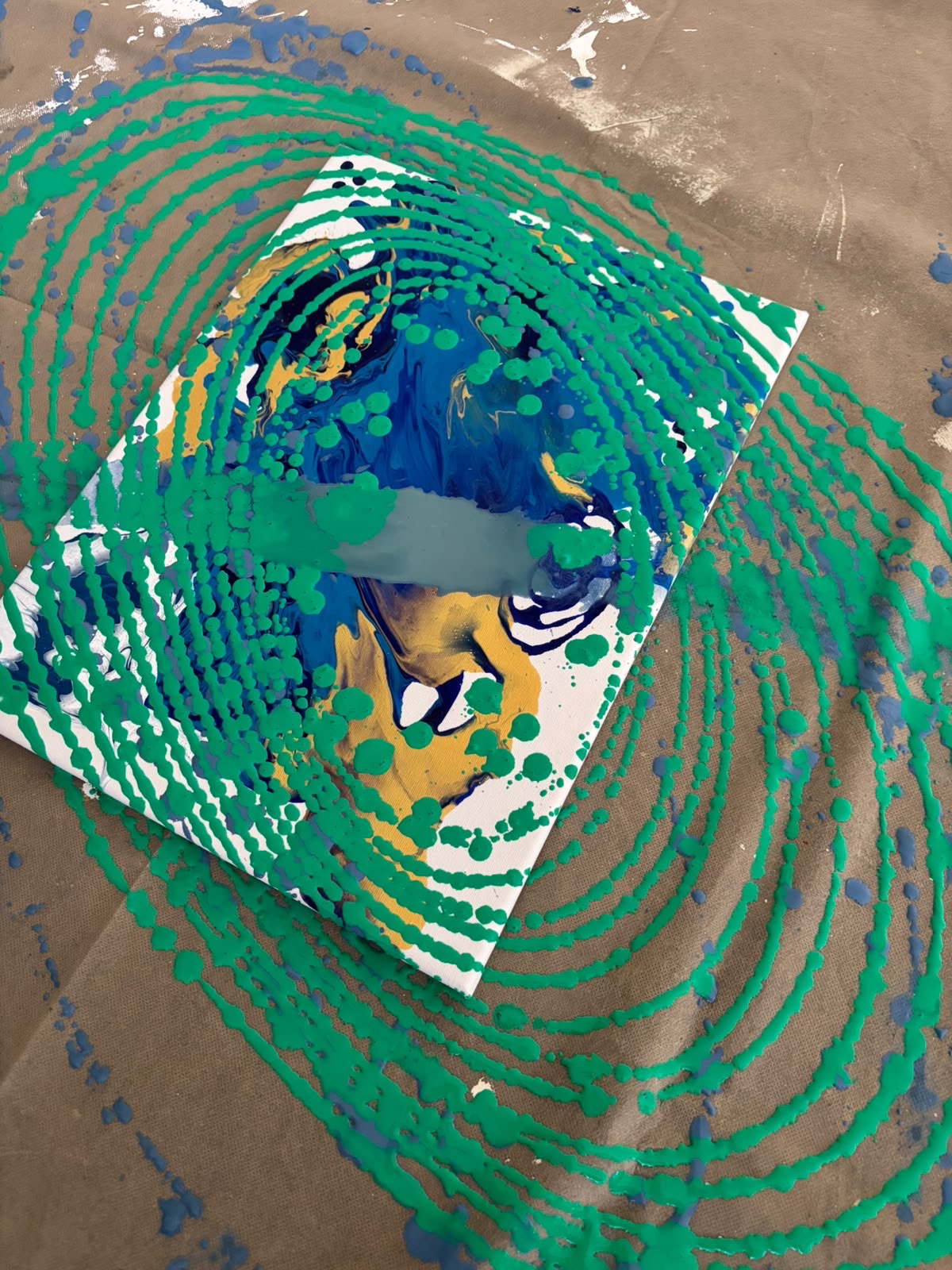 Pendulum Painting Experience - November